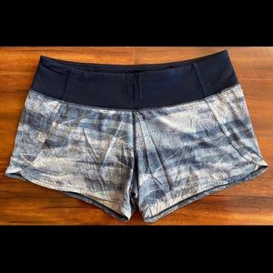 Lululemon Speed Up 4” shorts